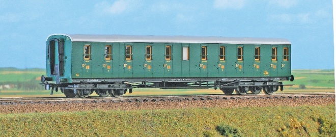 Passenger car 3rd class type Cz 44000<br /><a href='images/pictures/ACME/50680_900.jpg' target='_blank'>Full size image</a>